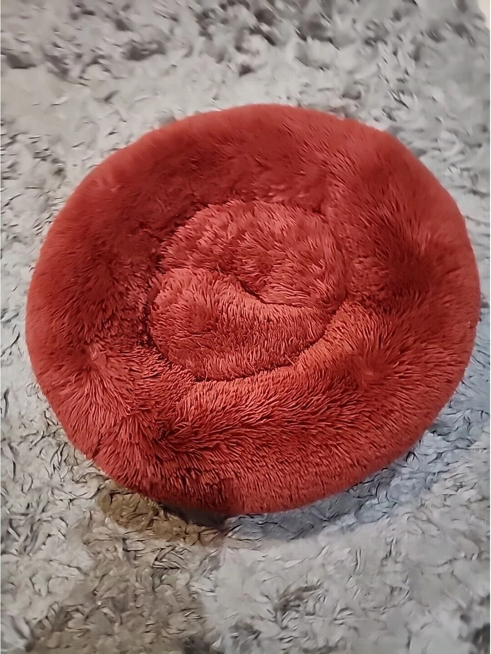 Pet Cat Dog Calming Bed Round Nest Warm Soft Plush Sleeping Bag Comfy Flufy Warm